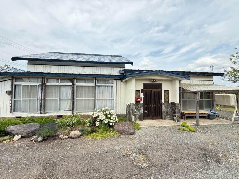 【中古住宅】鶴田町廻堰 430万円｜倉庫・畑付き